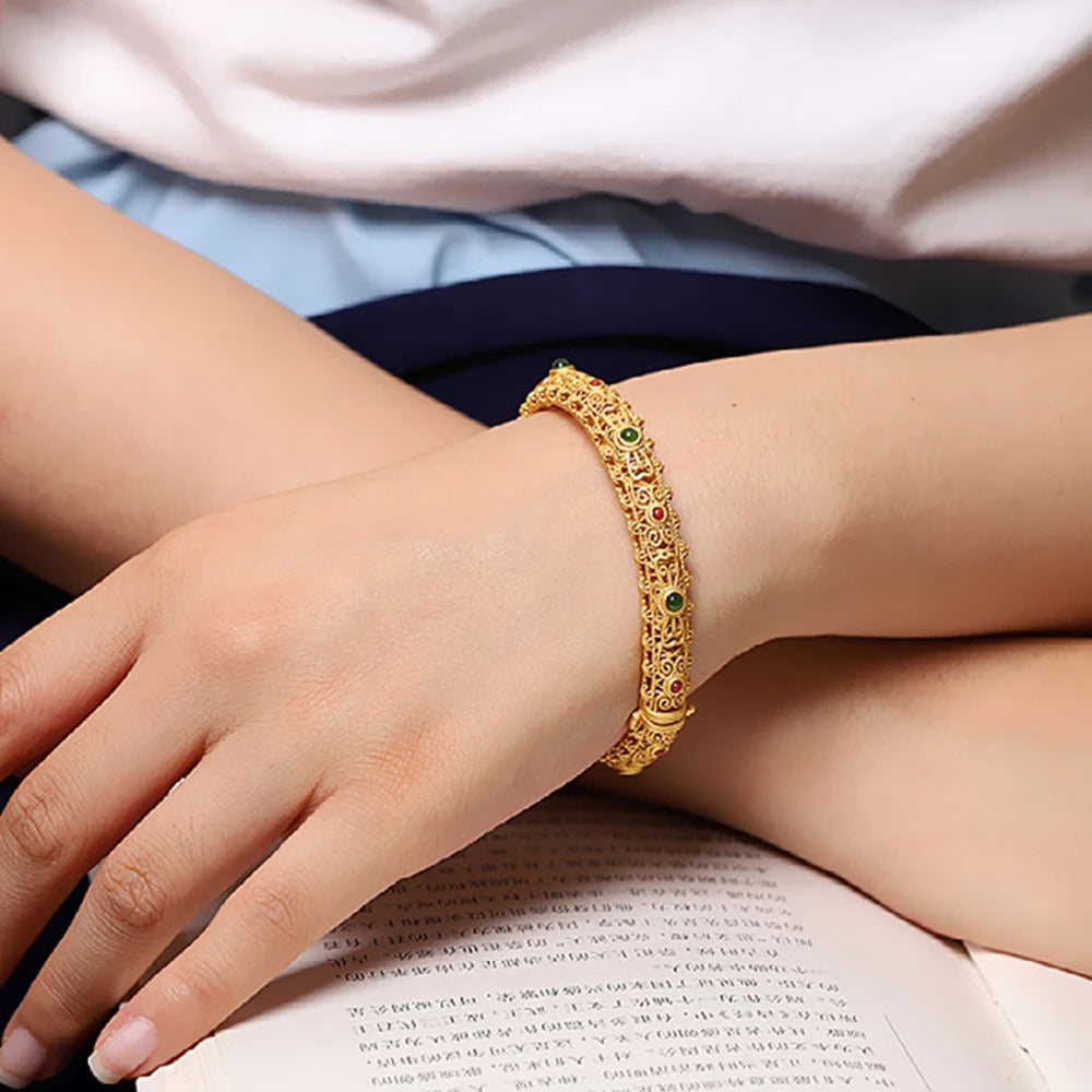 Vintage Hand Carving Luxury Jewelry Bracelet
