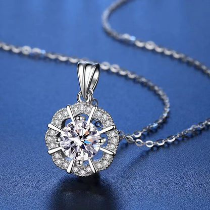 1ct Moissanite Flower Pendant Necklace