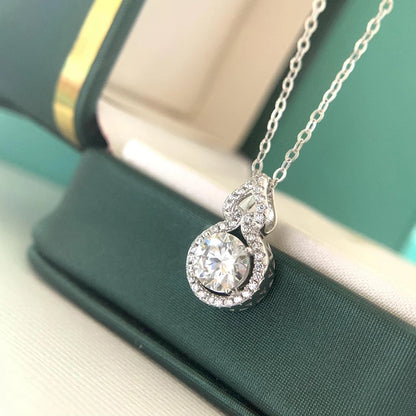 1ct Moissanite Diamond  Pendant Necklace