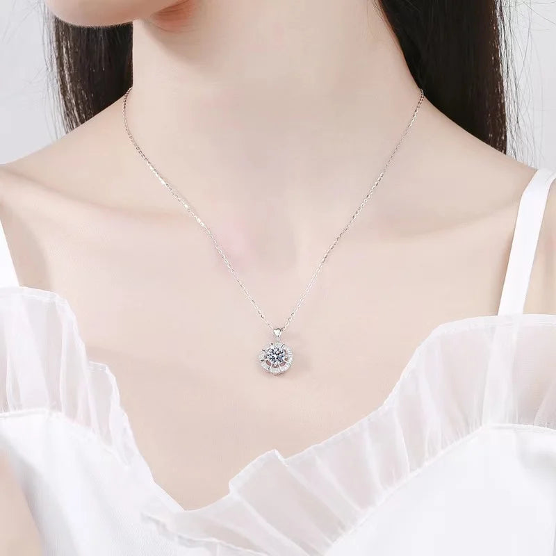 1ct Moissanite Flower Pendant Necklace