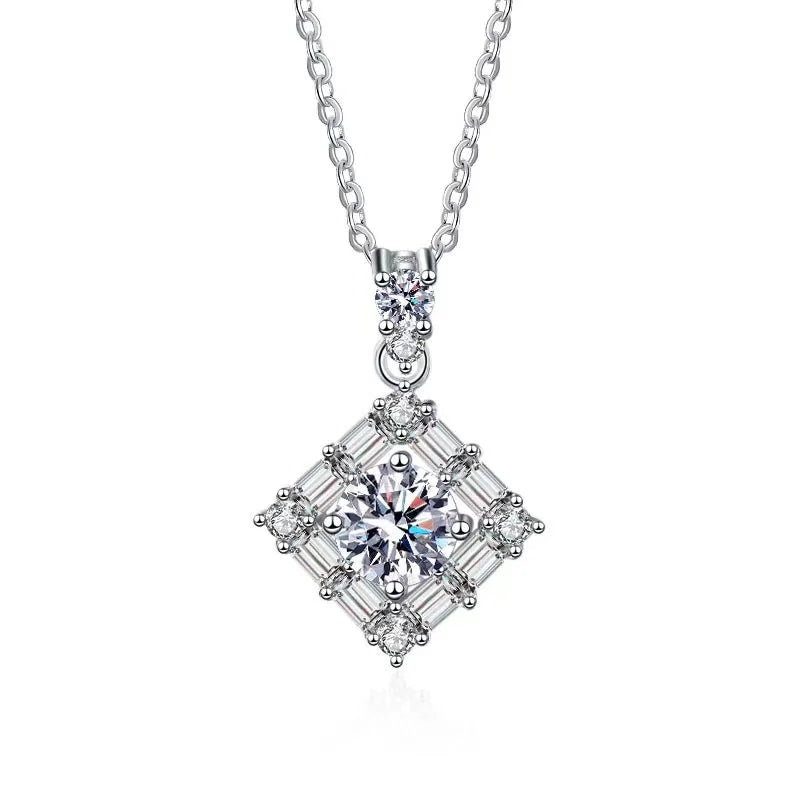 1ct Moissanite Diamond Pendant Necklaces