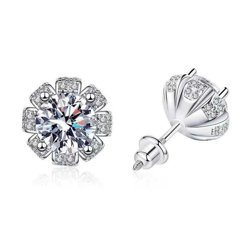 Flower Moissanite Stud Earrings