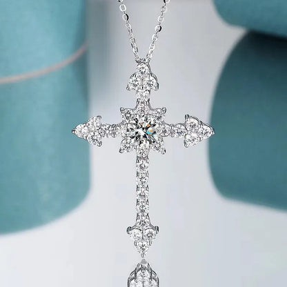 0.5-1ct Moissanite Diamond Pendant Necklace