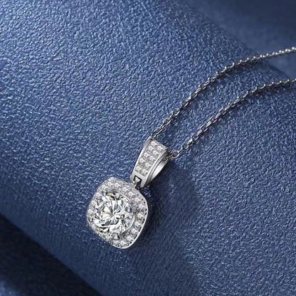 1 Ct Moissanite Necklace