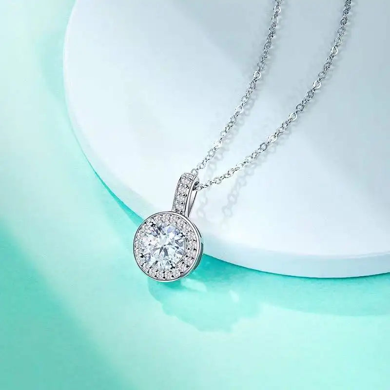 1 Carat Moissanite Pendant Necklace