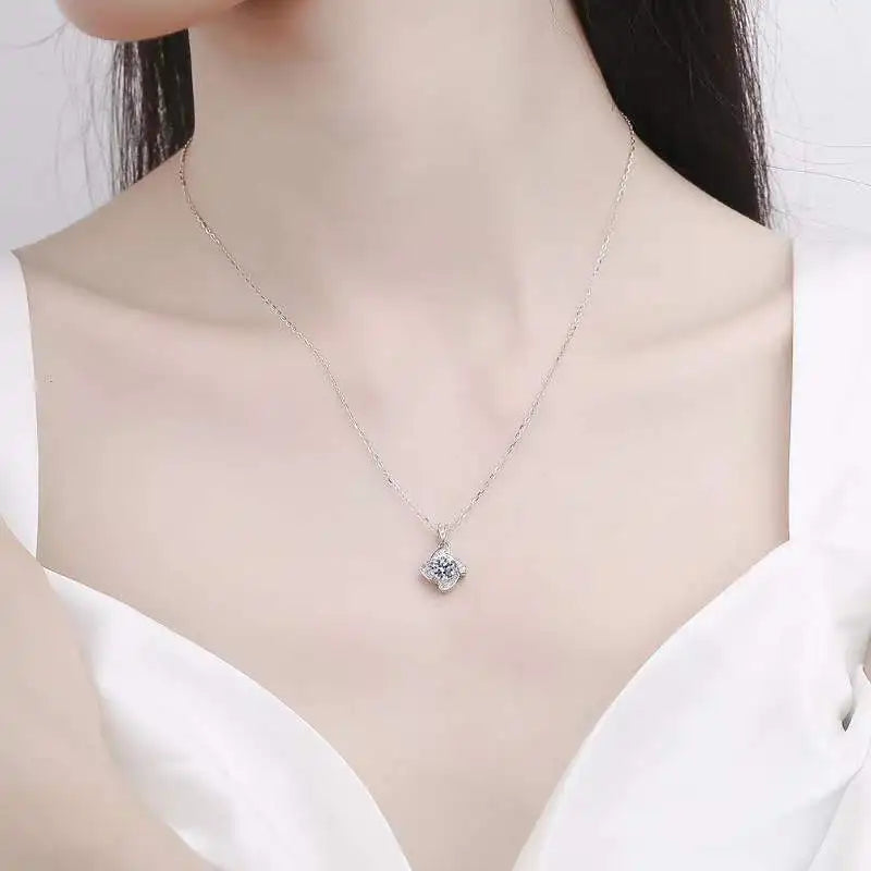 1 Carat Moissanite Pendant Necklace