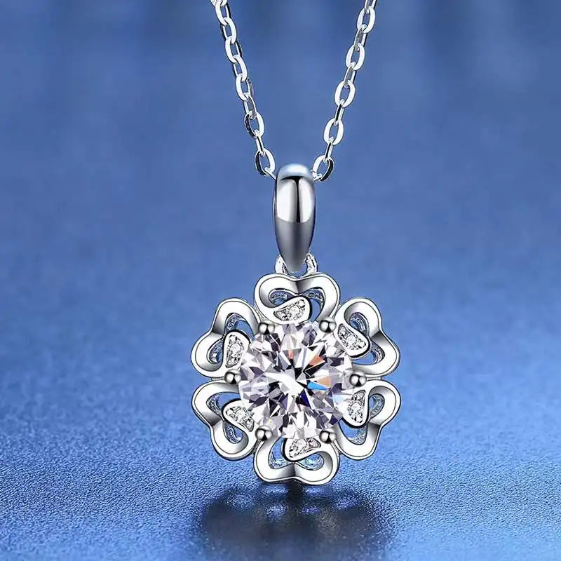 1 Carat Moissanite Clavicle Necklace