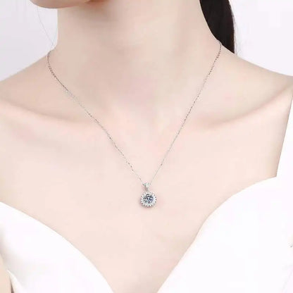 1 Carat Sunflower Moissanite Necklace