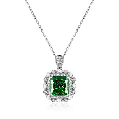 Sparkling Pendant Necklace Moissanite