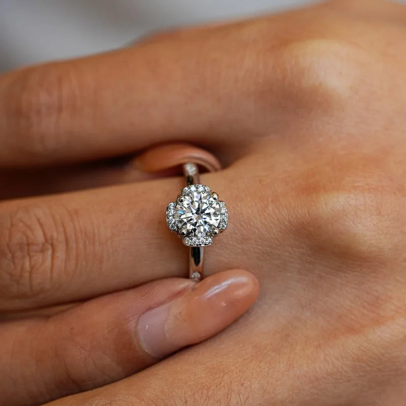 Girl Engagement 18K White Gold Wedding Band 1CT VVS 1 D Color Moissanite Diamond Women PT950 Platinum Birthday Gift Fine Jewelry