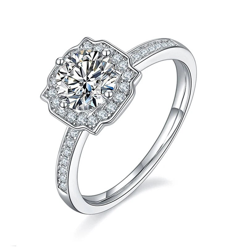 Moissanite Ring 1 Carat