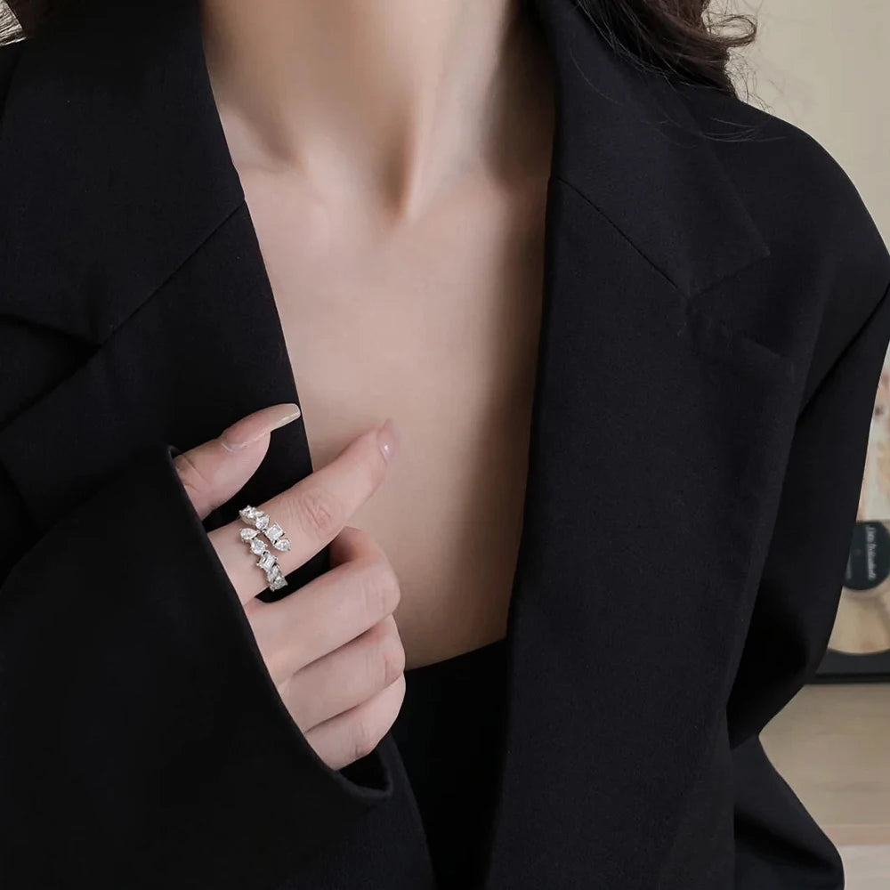 2.6cttw Special Shape Cut D Color Moissanite Rings for Women S925 Sterling Silver Plated 18K