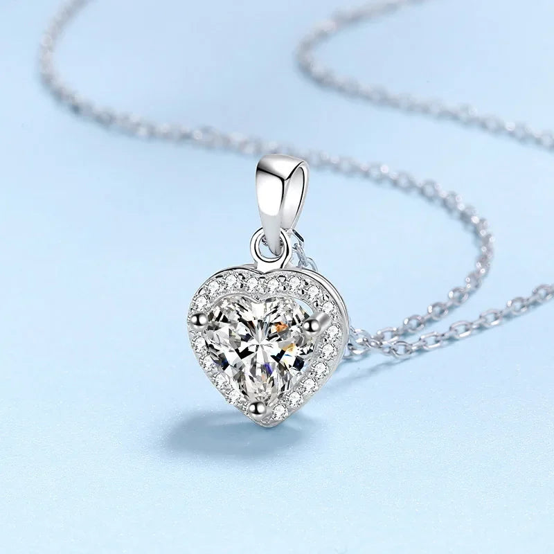 Girl Valentine's Day 18K White Gold Necklaces Wedding Heart Pendant 1CT Moissanite Diamond PT950 Platinum Women Birthday Gift