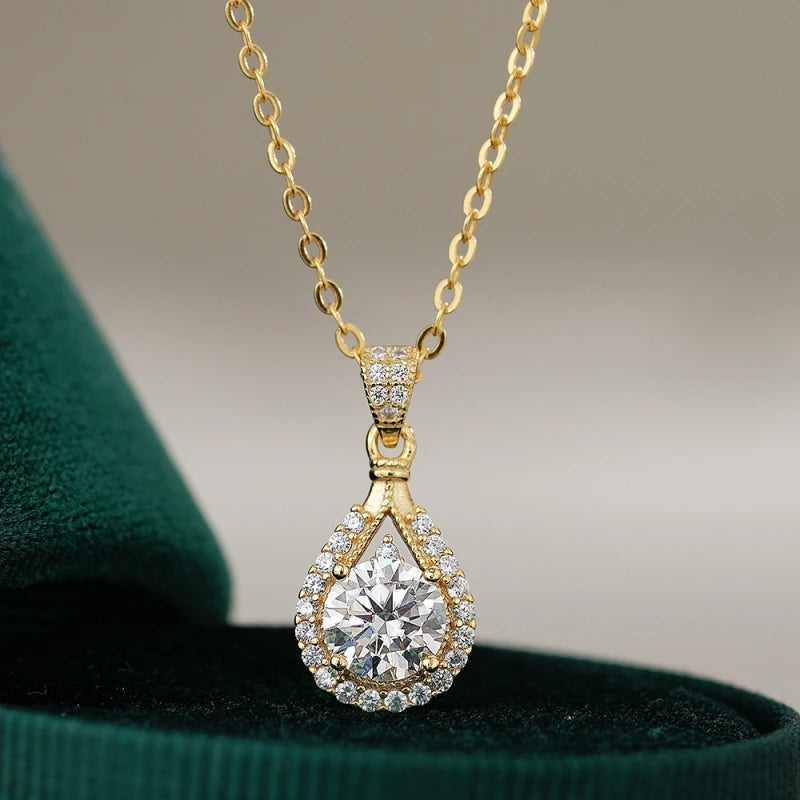 Girl Friend Valentine's Day 18K Gold Daughter Birthday Gift Necklaces 1CT Moissanite Diamond Women Wedding Water Droplet Pendant