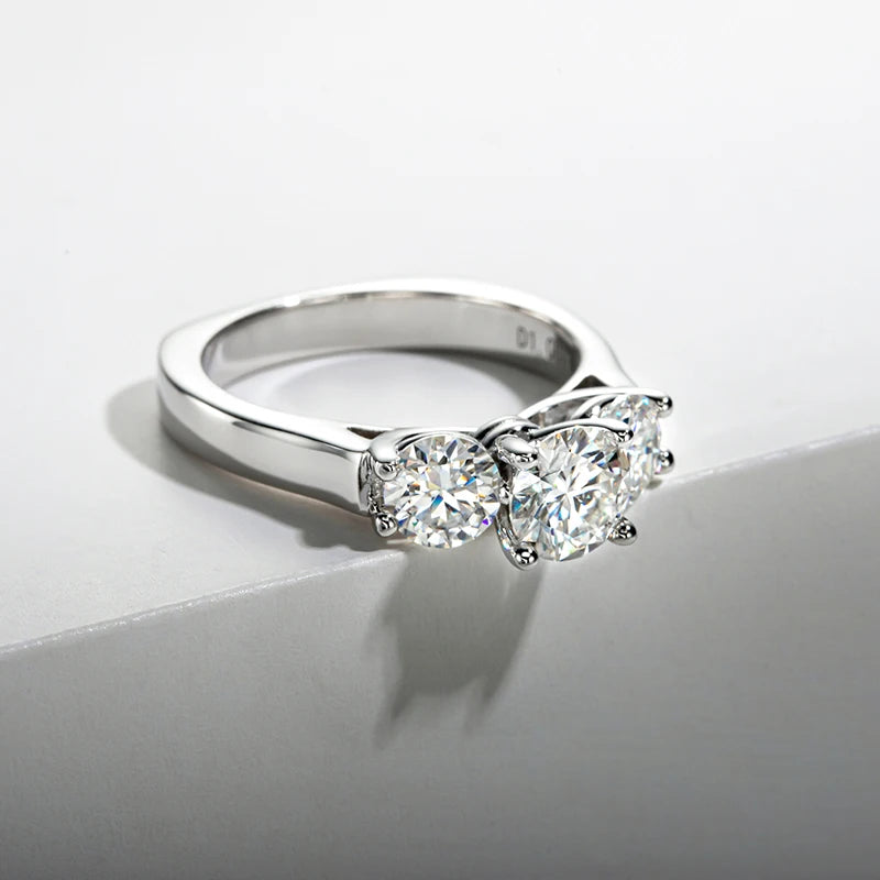 Three Stones 925 Sterling Silver Wedding Engagement Ring For Women 2.2 Carat D Color Moissanite Diamond Fine Jewelry