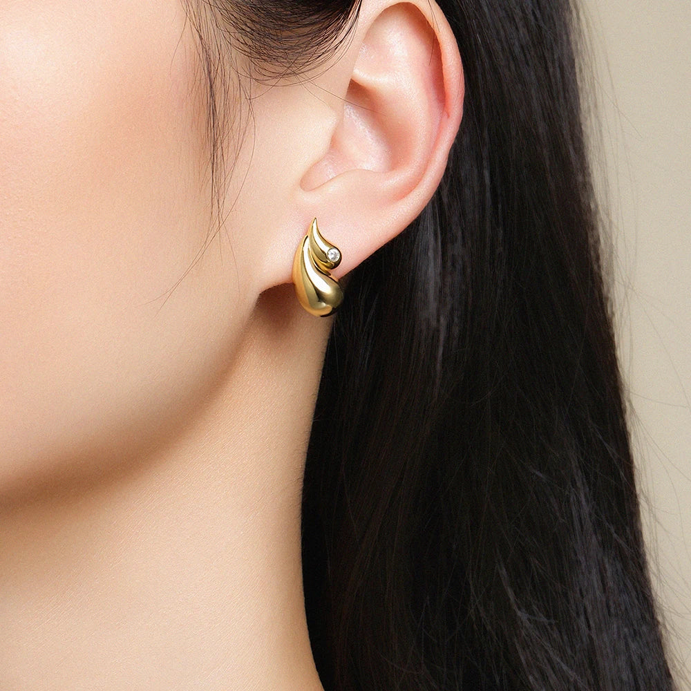 925 Sterling Silver 18k Gold Plated Water Drop Earrings For Women 2.5mm Moissanite Stud Earrings Vintage Chunky Popular Ear