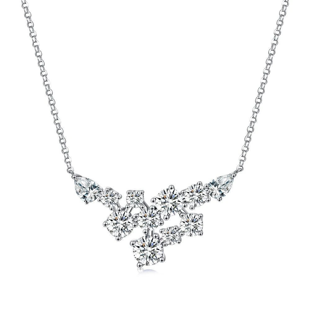 Pendant Necklace Moissanite