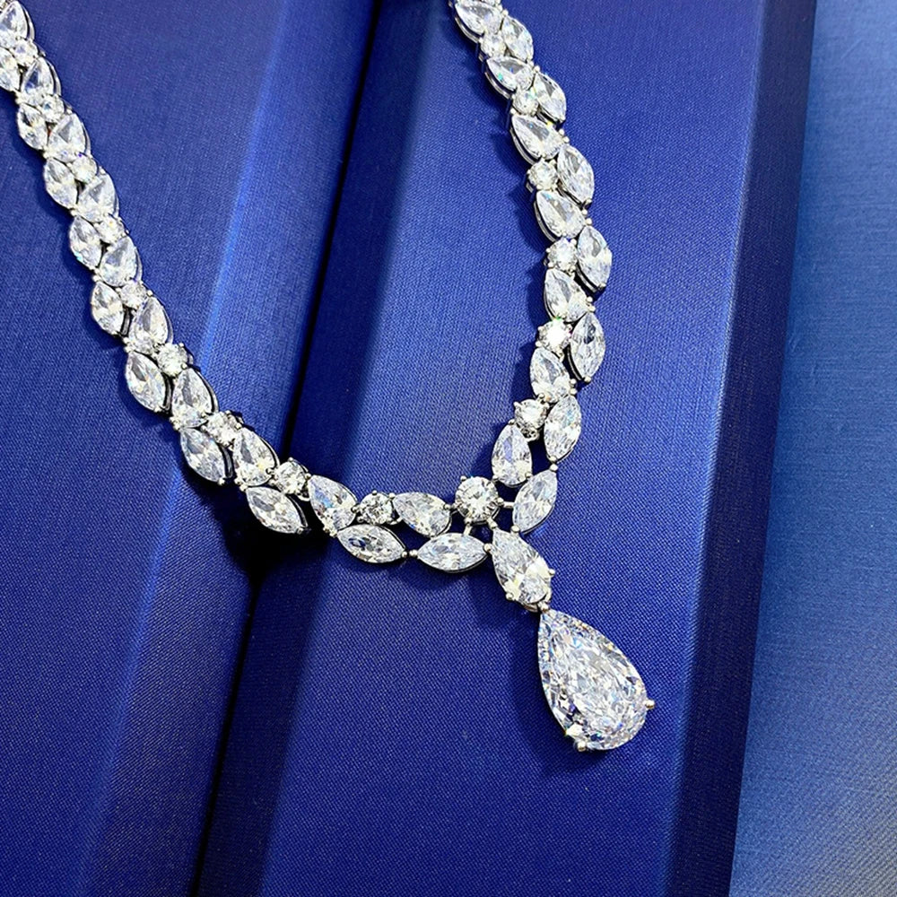 Moissanite Luxury Pendant Necklace