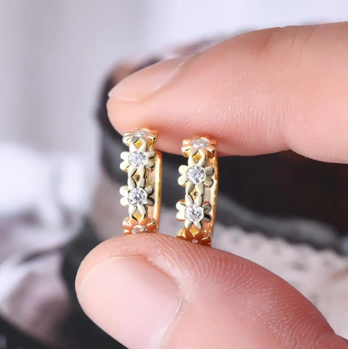 Hoop Earrings 2.2mm Moissanite Earrings for Women 925 Sterling Silver Piercing Earrings 2023 Trendy Jewelry Rose Gold Flower