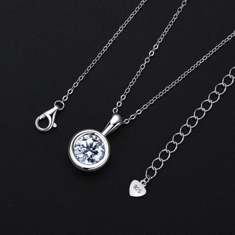 Moissanite Pendant 2.0carat