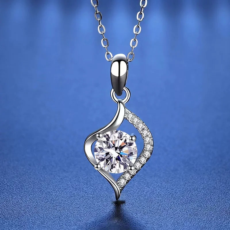 1ct Moissanit Diamond Necklaces