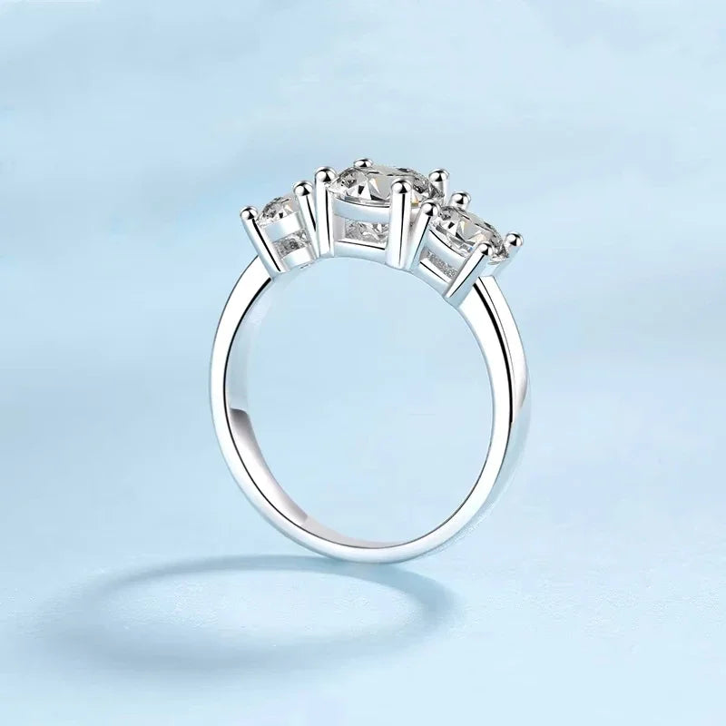 Girl Birthday Gift 18K White Gold Wedding Band 2CT VVS D Color Three Moissanite Diamonds Women Fine Jewelry Engagement Rings