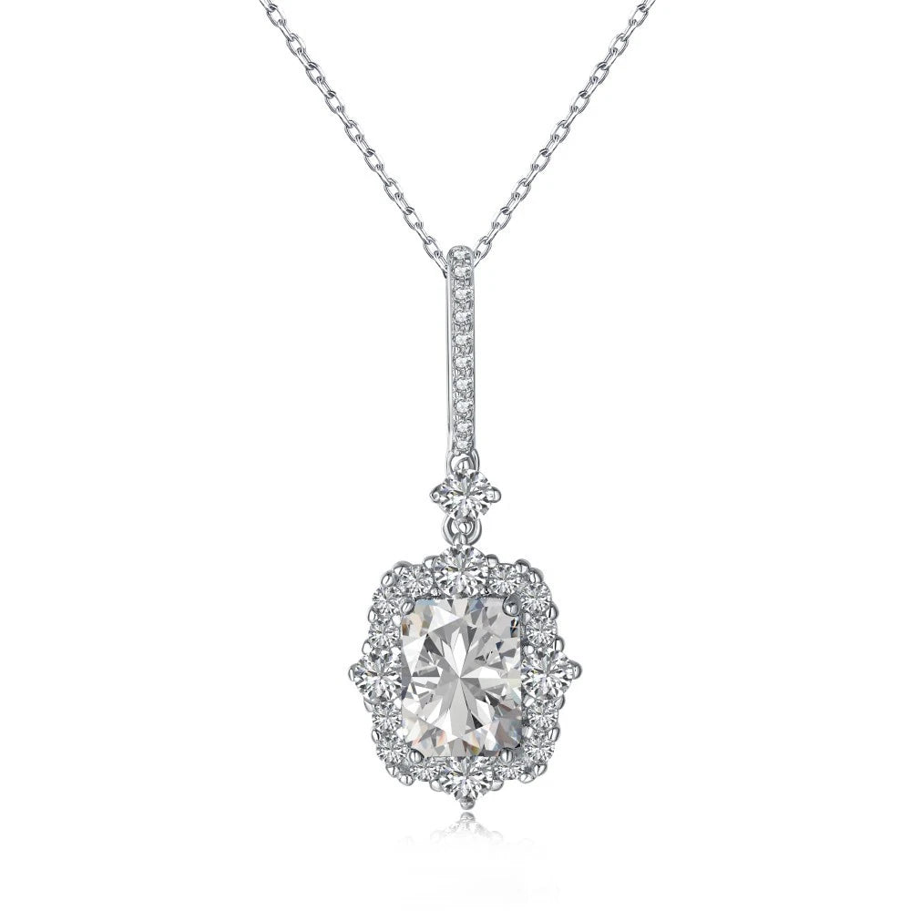 Moissanite Luxury Pendant Necklace