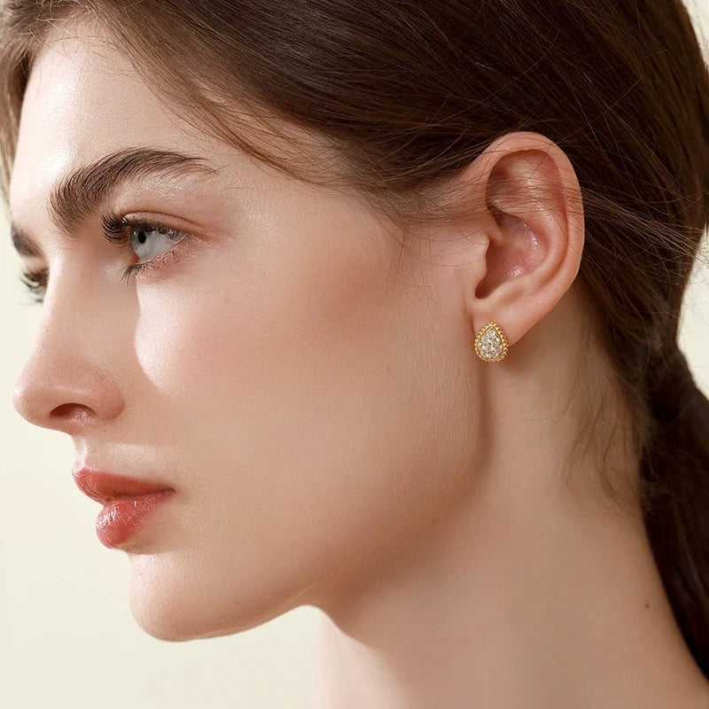 D-Color Moissanite Teardrop Stud Ear 925 Sterling Silver Vintage Gold Color Earrings for 2025 Fashion