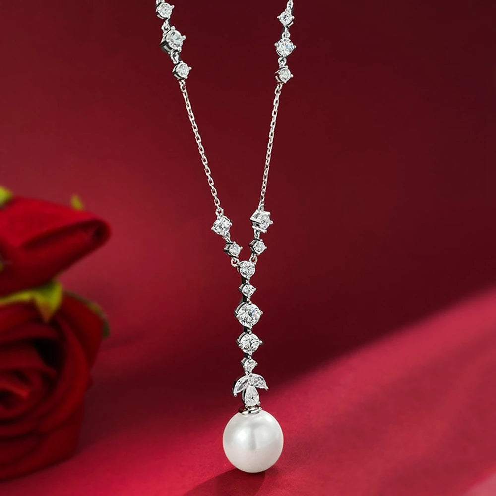 Pearl Pendant Necklace Moissanite