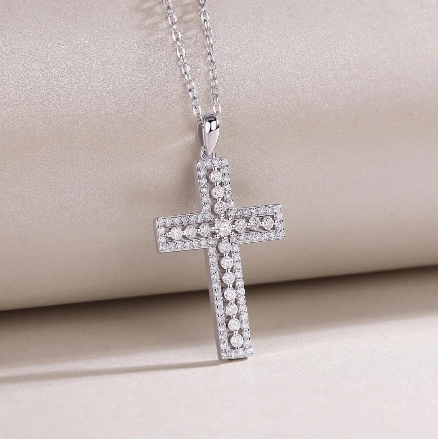 Moissanite Cross Pendant Necklace Original S925 Sterling Sliver Plated 18k White Gold Jesus Cross Necklace Jewelry For Men/Women
