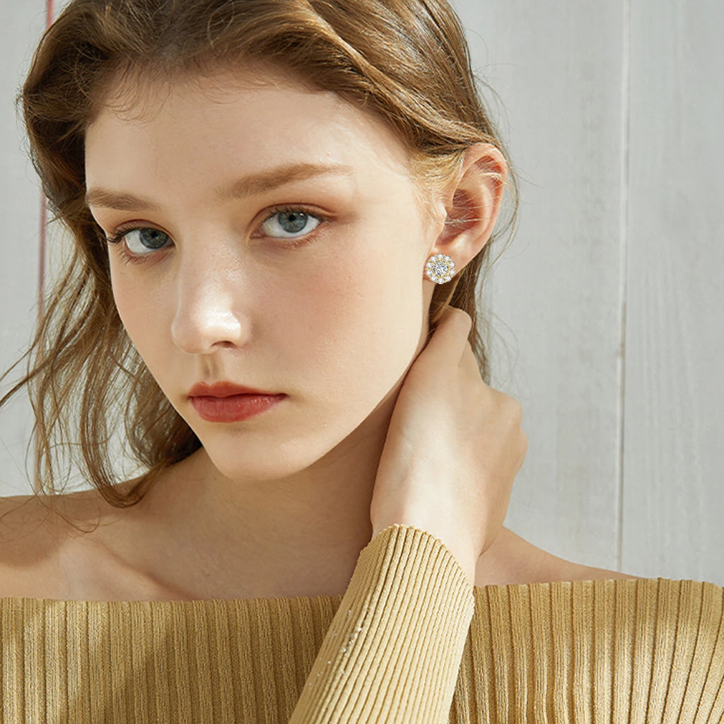 Moissanite Diamond Earrings With Certificate D Color VVS1 Charm Flower Studs Earrings 2 Carat