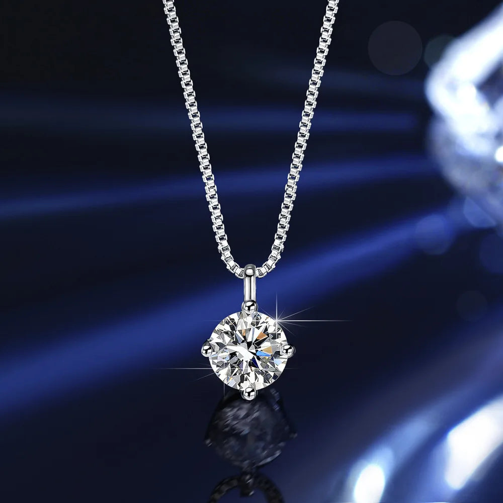 Premium GRA Moissanite Pendant Necklace for Women Classic Four-Prong Setting Carat Fashion Korean Collarbone Chain Short Section