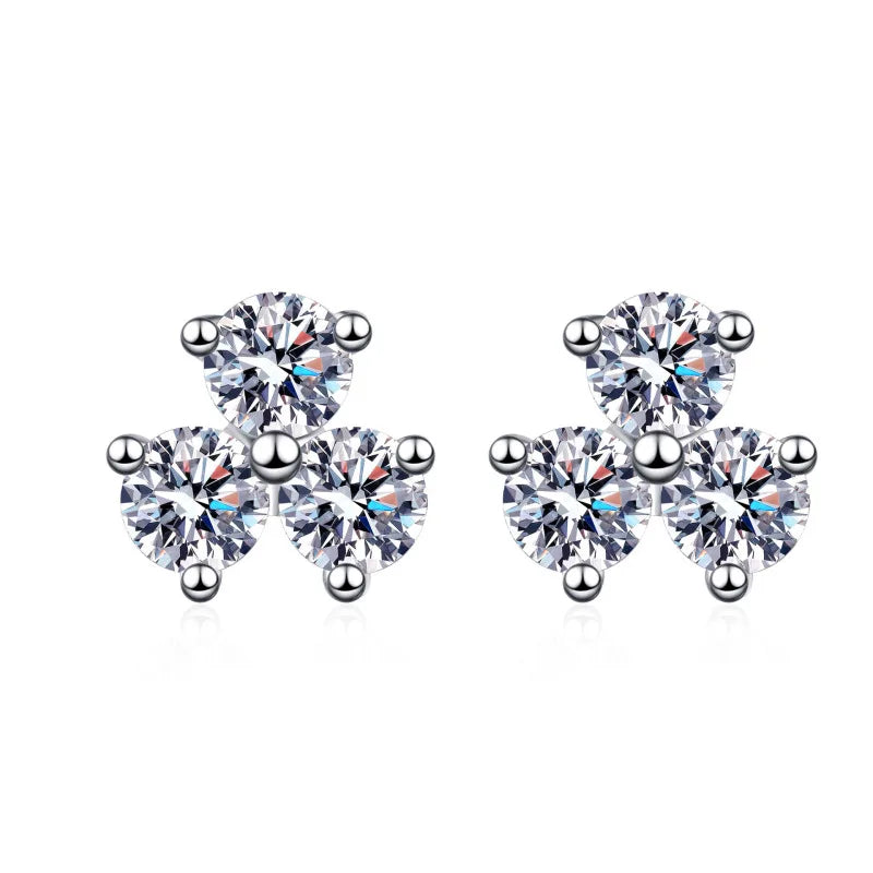 Stud Earrings 0.6ct Sparkling Moissanite