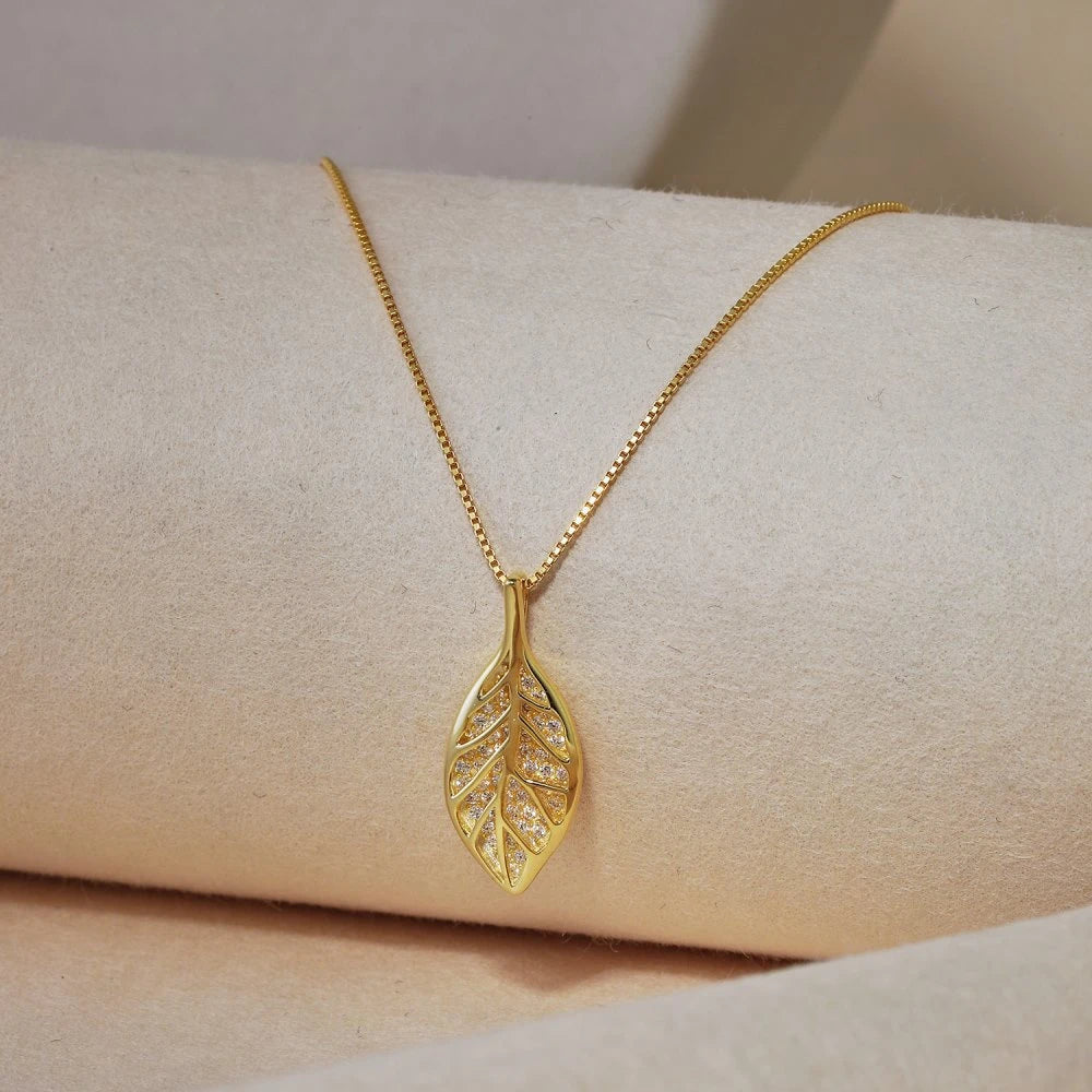 Moissanite Leaf Pendant Necklace