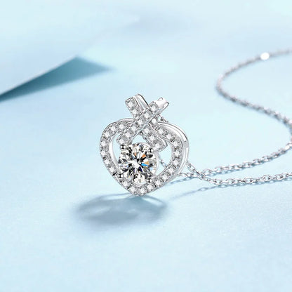 Moissanite Diamond Pendants Necklace