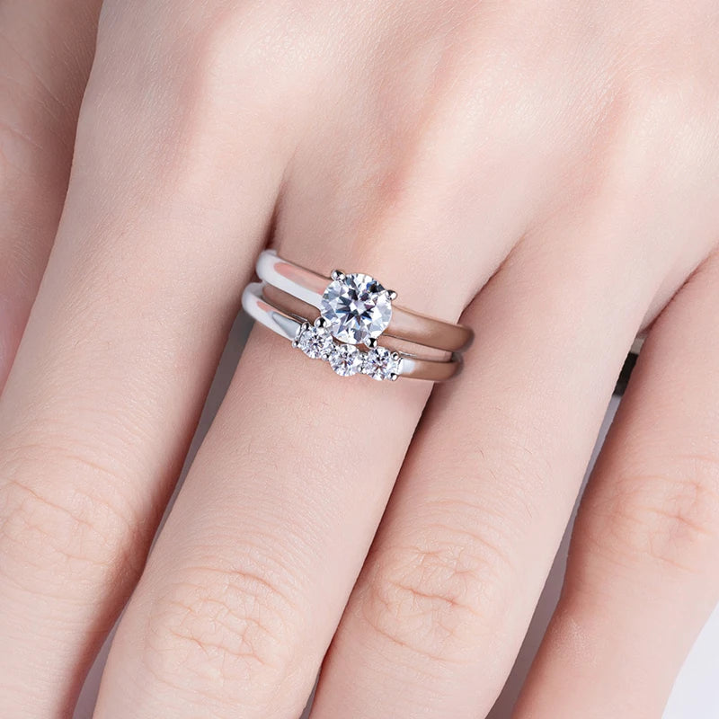 Moissanite 925 Sterling Silver 1 Carats Round Wedding Ring For Women Engagement Gift Trendy Jewelry