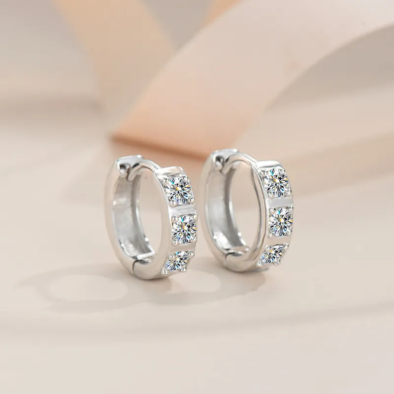 0.6ct Moissanite Diamond Hoop Earrings