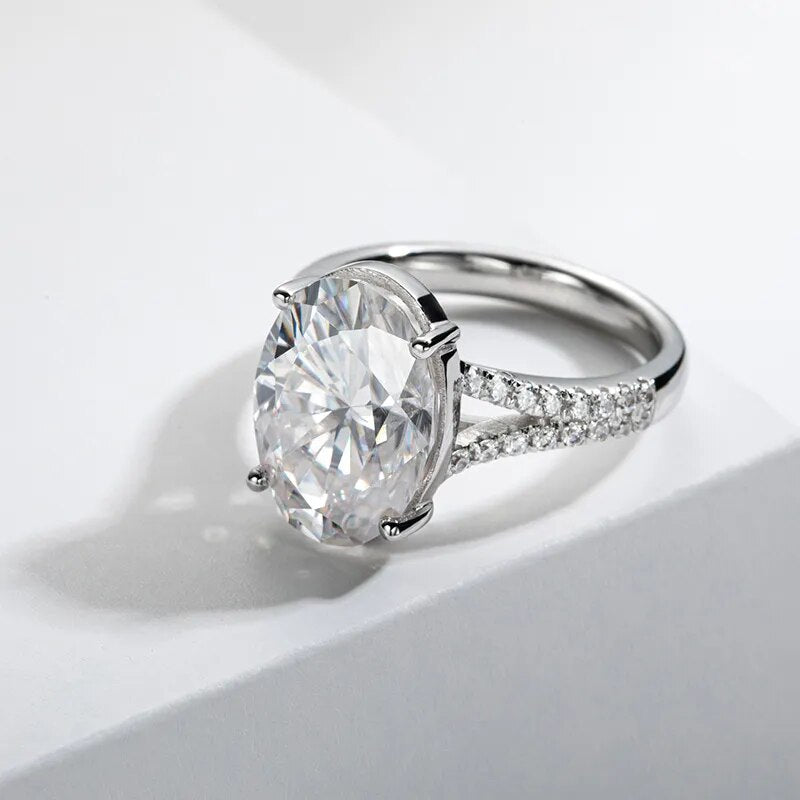 8 Ct Moissanite Diamond Engagement Ring