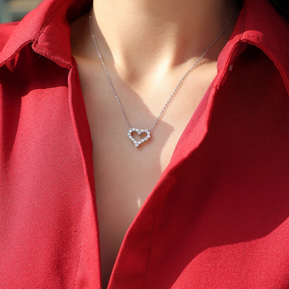Heart Shaped Moissanite Pendant Necklace for Women S925 Silver Diamond Clavicle Chain Birthday Party Jewelry Gift Korean Fashion