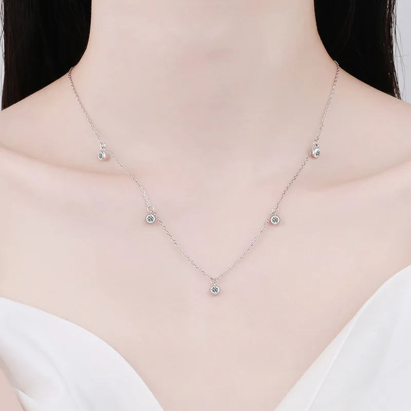 Luxury star Collarbone Chain Pt950 Choker female Fine Jewelry Platinum Pendant Necklace for Women 0.5 Carat Moissanite Diamond