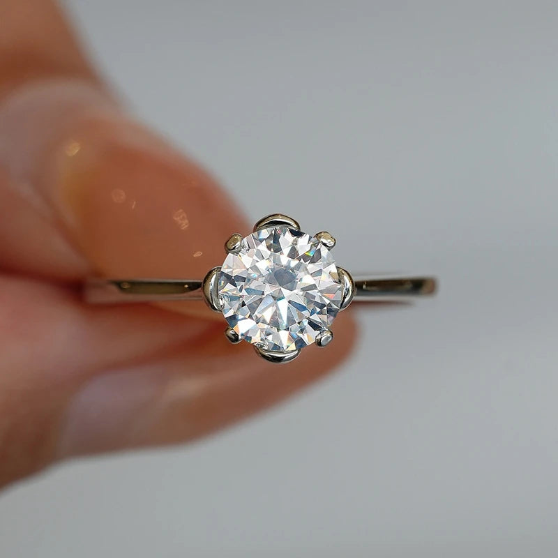 Valentine's Day 18K White Gold Women Rings 0.5CT Moissanite Diamond Girl Wedding Band PT950 Platinum Birthday Gift Fine Jewelry