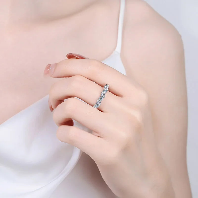 Girlfriend Valentine's Day 18K White Gold Wedding Band 0.9CT Moissanite Diamond PT950 Platinum Women Birthday Gift Rings Jewelry