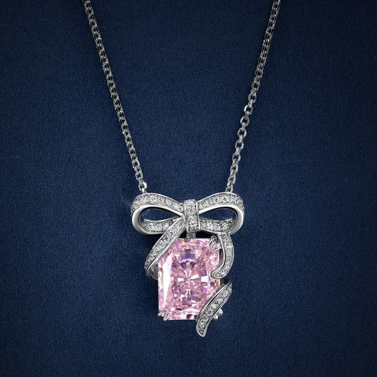 Pendant Necklace Moissanite