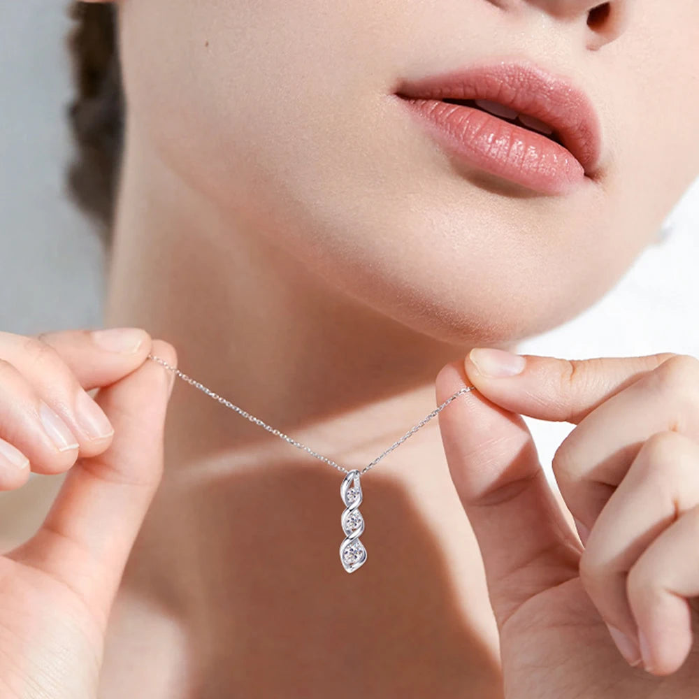 Moissanite Diamond Necklace Gift for Women 925 Sterling Silver 18K White/Yellow Gold Plated Twisted Pendant Chain