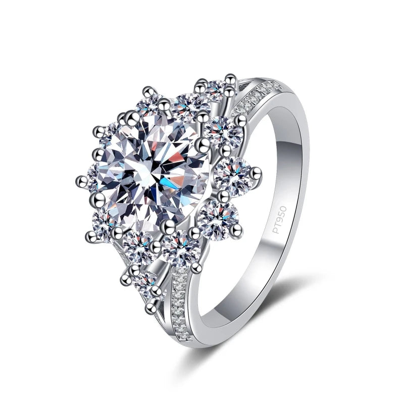 Platinum PT950 Moissanite Diamond Wedding Ring