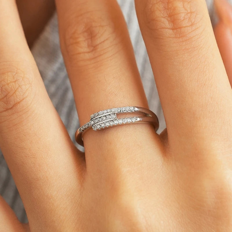 Girl Valentine's Day 18K White Gold Birthday Gift Rings 0.7CT Moissanite Diamond Women Wedding Band PT950 New Year Gift Party