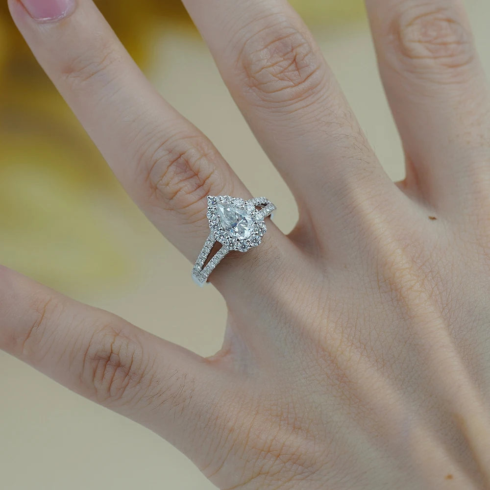 Moissanite Rings For Women Party Gift 100% S925 Sterling Silver Plated 18K 1ct Pear Cut Green