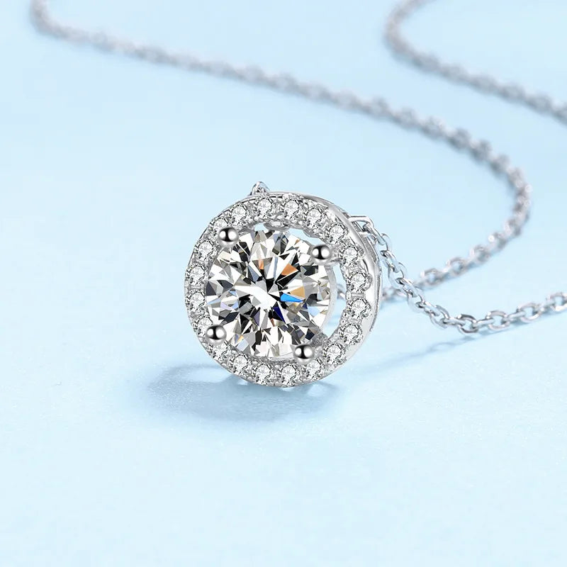 Moissanite PT950 Platinum Pendent Necklace