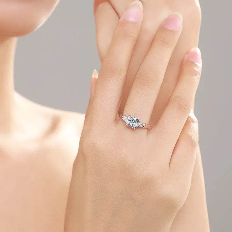 Wedding Bands Cushion Cut 2 Carat Moissanite Engagement Rings For Women S925 Sterling Silver