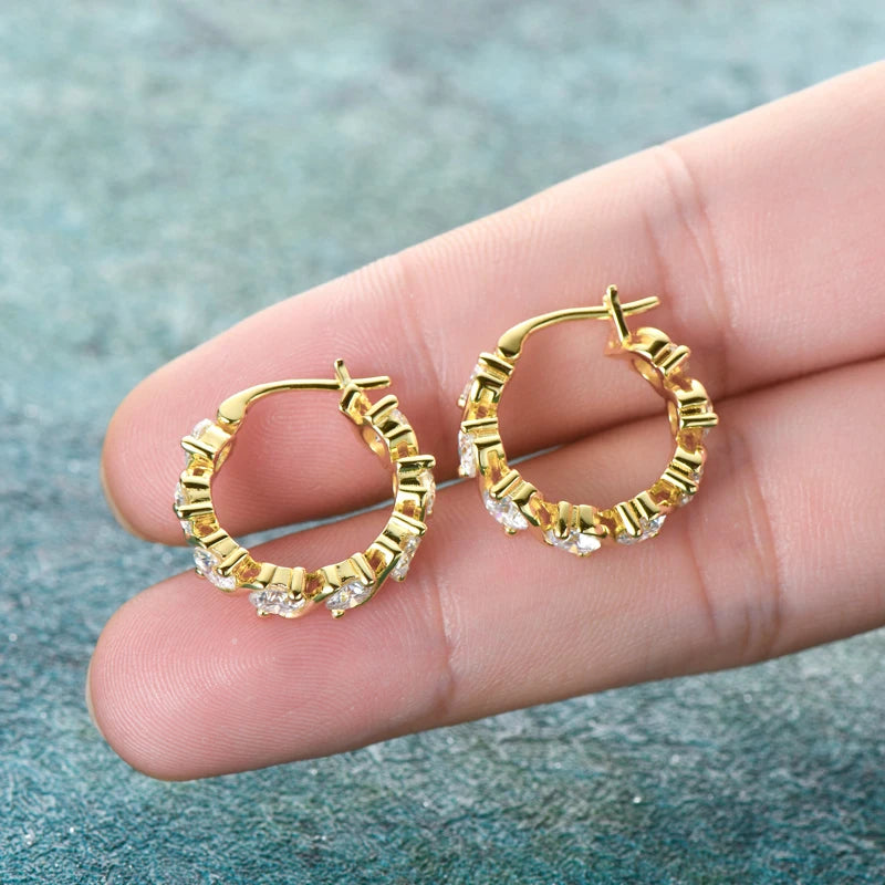 4.8CTTW Sparkling Round Cut Moissanite Earring